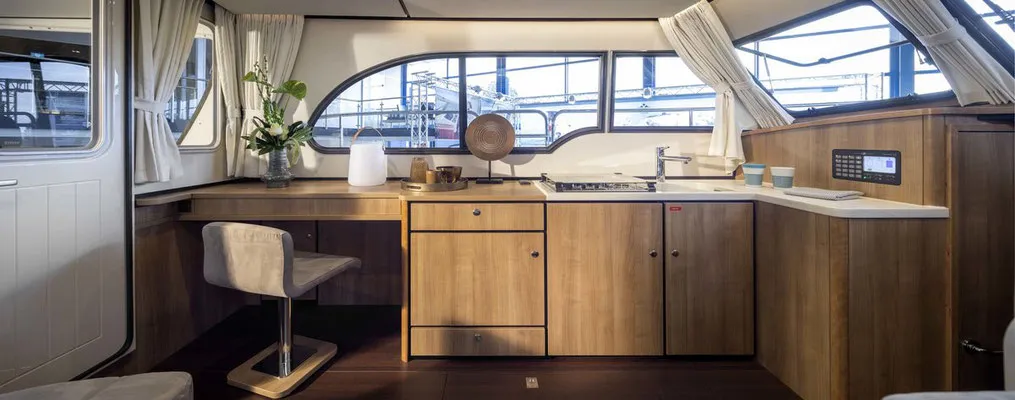 Galley of La Gourmandise, a Linssen Grand Sturdy 35.0 Sedan motorboat at Le Landeron, Switzerland