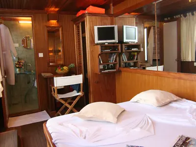 Cabin on Stella 1, a Gulet Wooden motor yacht motor yacht at Malé, Maldives