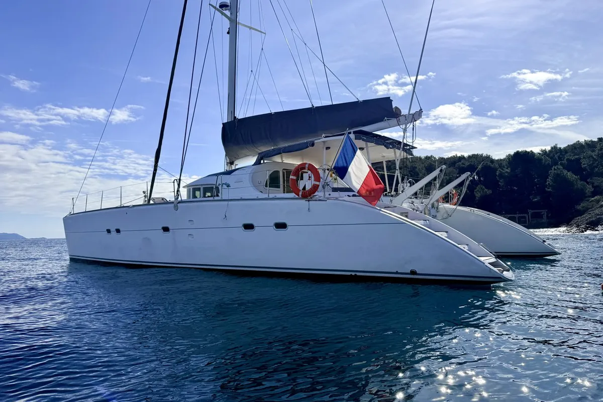 Exterior view of Sabine, a Lagoon 570 catamaran at La Ciotat, France