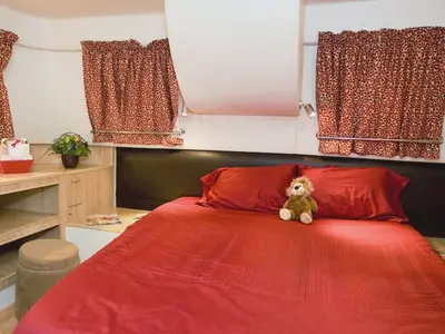 Cabin on Royal Mystique A - Comfort Plus 9, a Cygnet Royal Mystique motorboat at Rheinsberg, Germany