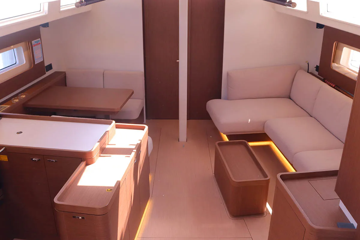 Heartbeat, a Beneteau Oceanis 54 sailboat at Road Town, British Virgin Islands