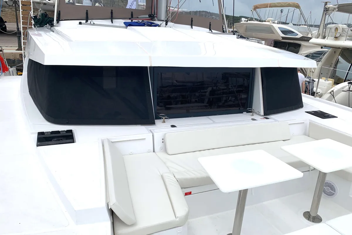 Deck of Micha, a Bali 4.1 - 4 + 2 cab.* catamaran at Lavrion, Greece