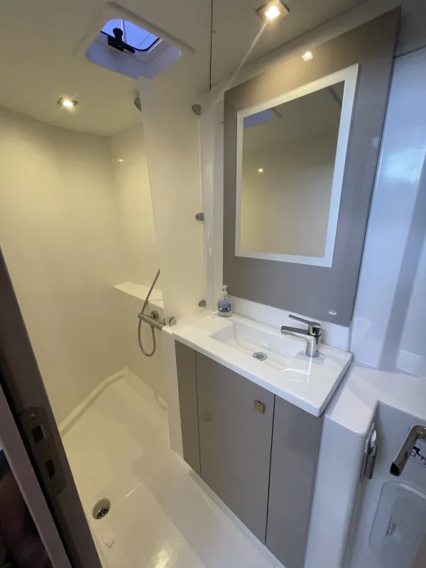 Second Wind, a Fountaine Pajot Isla 40 catamaran at Chesapeake, United States