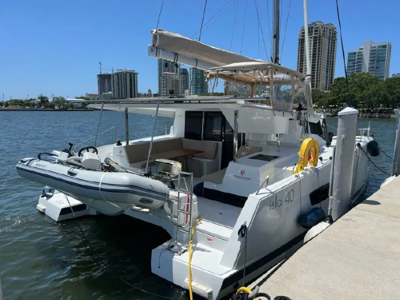 Second Wind, a Fountaine Pajot Isla 40 catamaran at Chesapeake, United States