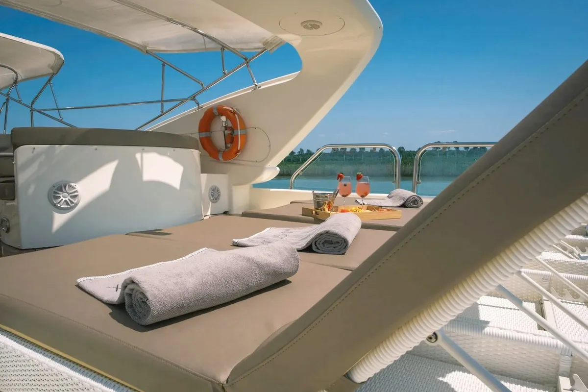 Magic Six, a Astondoa 82 GLX motor yacht at Zadar, Croatia