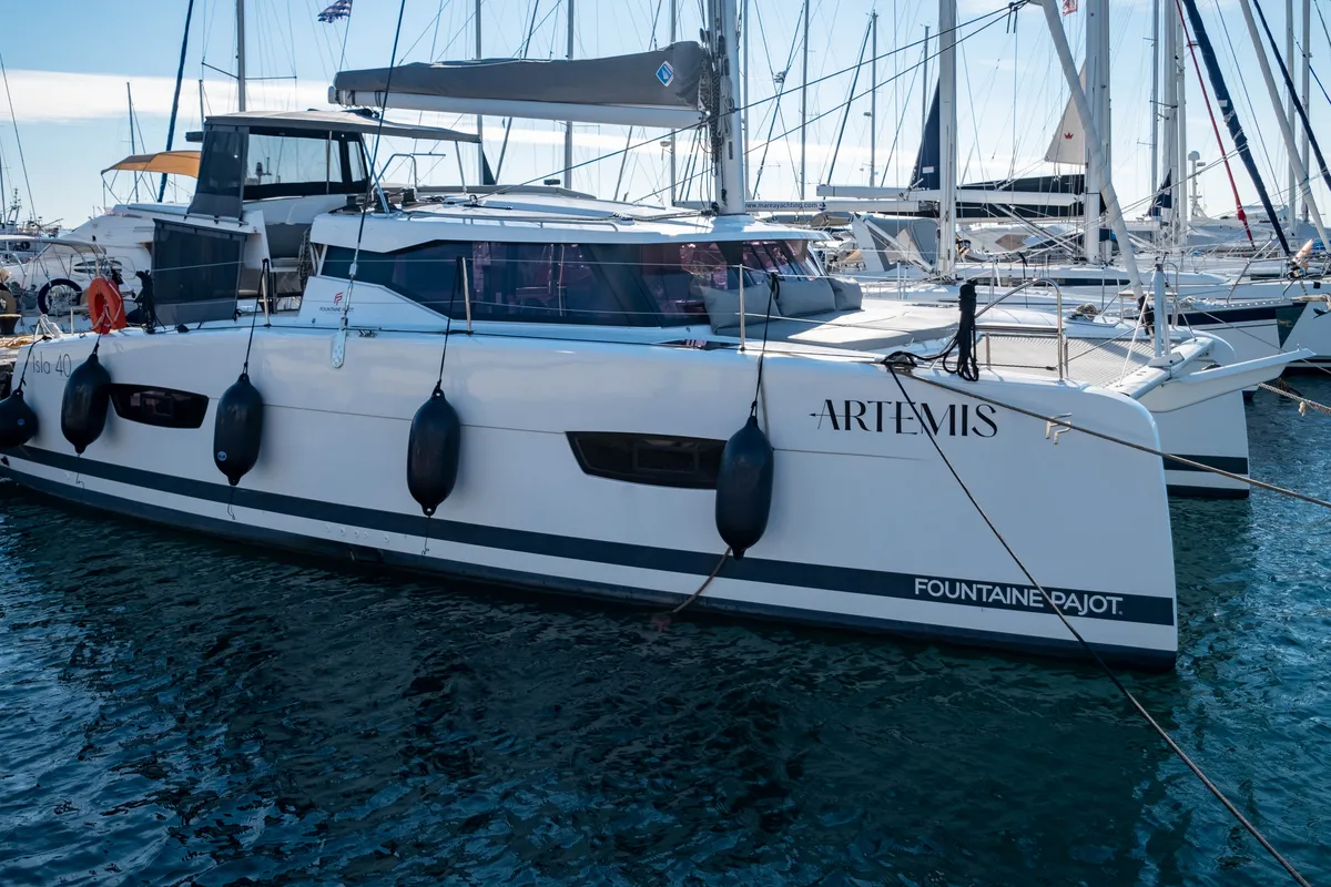 Exterior view of Zagara, a Fountaine Pajot Isla 40 catamaran at Municipal Unit of Lefkada, Greece