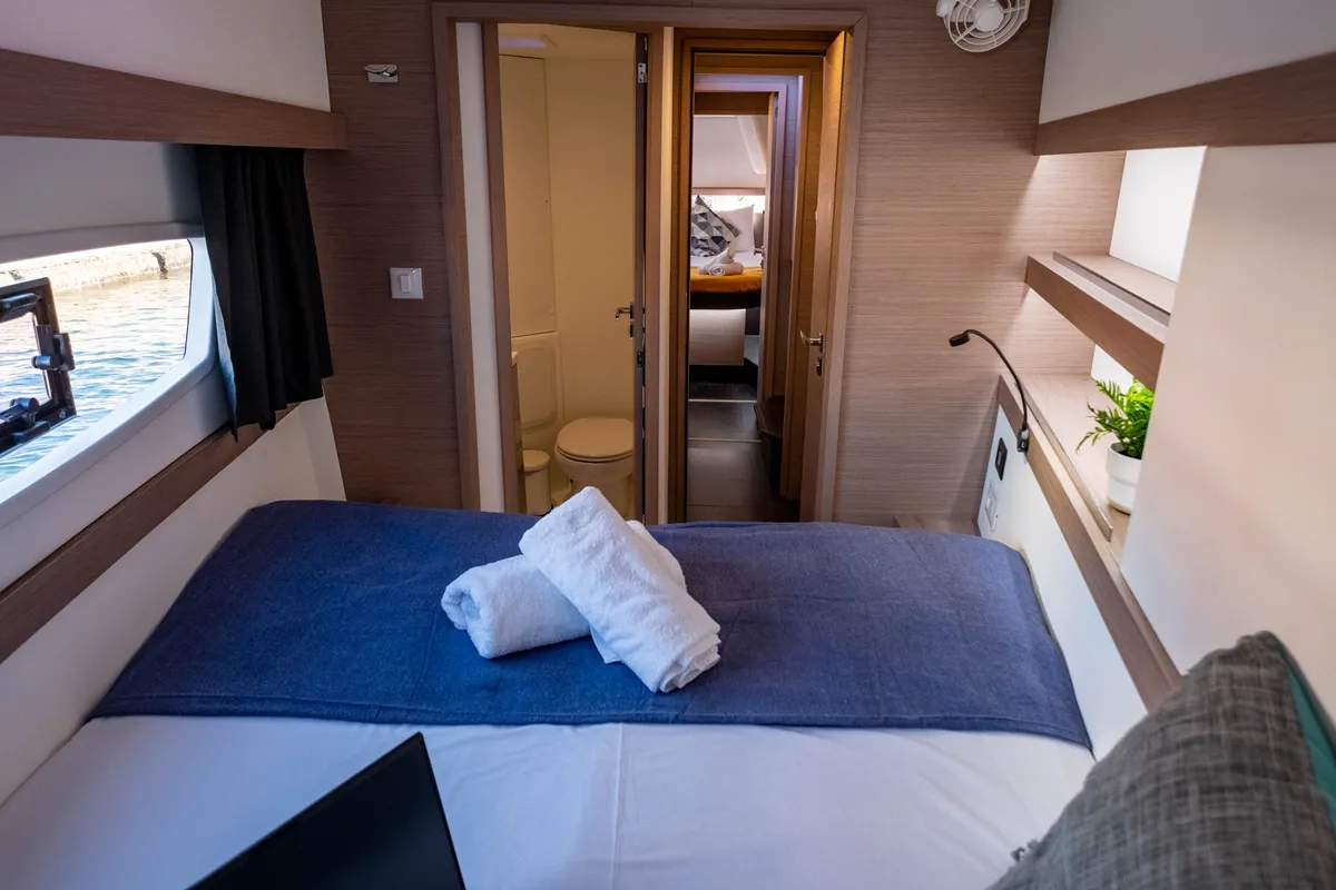 Cabin on Zagara, a Fountaine Pajot Isla 40 catamaran at Municipal Unit of Lefkada, Greece
