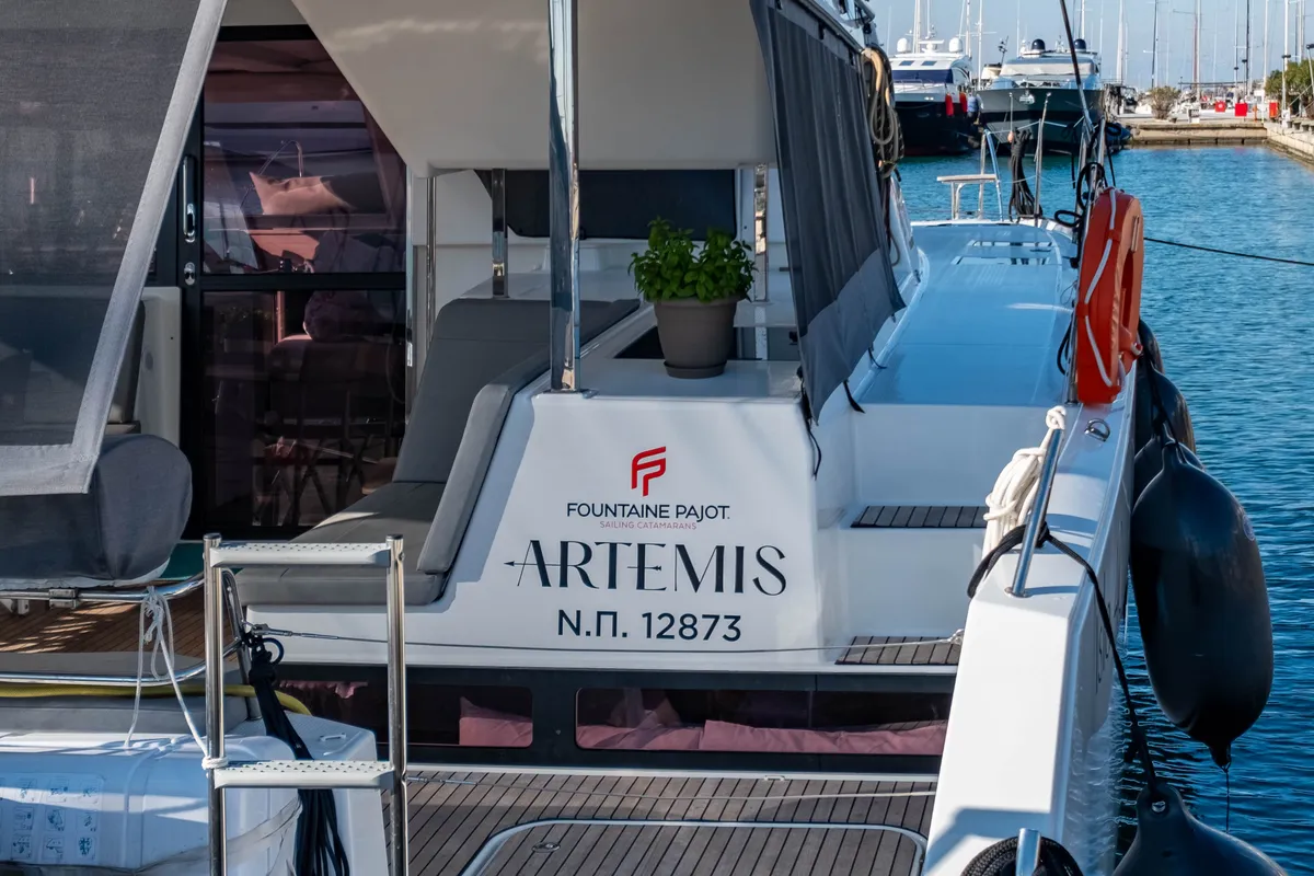 Exterior view of Zagara, a Fountaine Pajot Isla 40 catamaran at Municipal Unit of Lefkada, Greece
