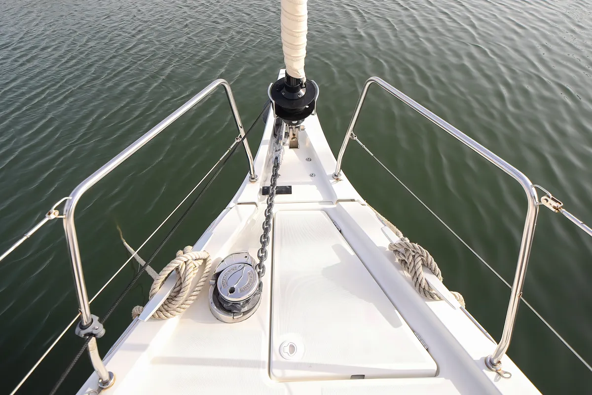 Deck of Zagara - Comfort Line, a Beneteau Oceanis 51.1 sailboat at Olbia, Italy