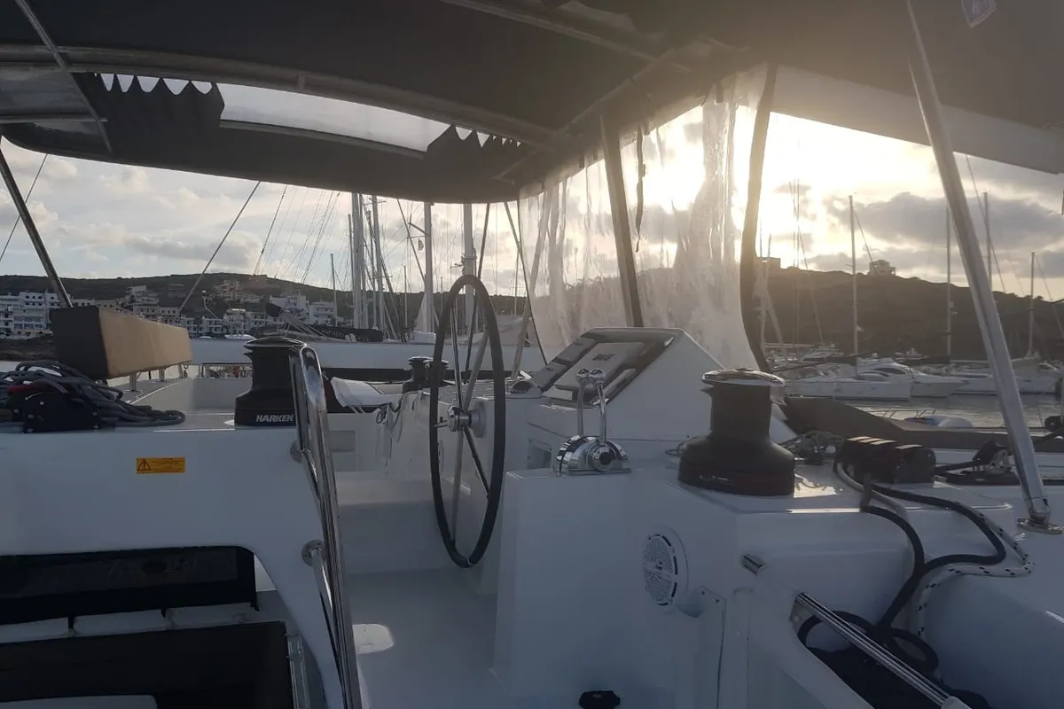 Cockpit of Fo's, a Lagoon 450 F catamaran at Agios Stefanos, Greece