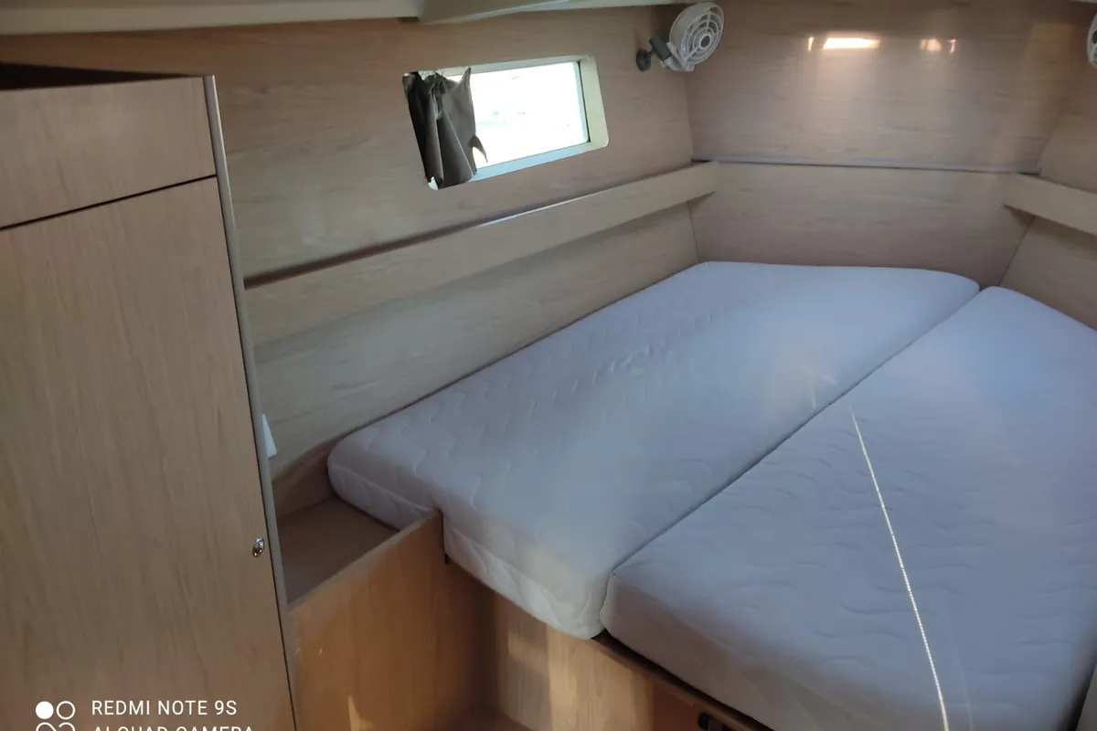 Cabin on Nina, a Beneteau Oceanis 41.1 sailboat at Salerno, Italy