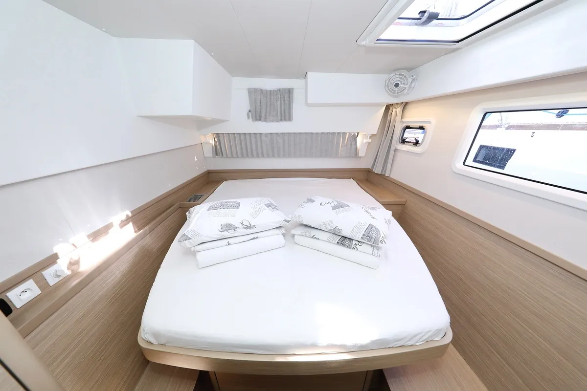 Cabin on Sail la Vie, a Lagoon 42 catamaran at Pirovac, Croatia