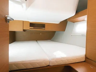 Cabin on Nagini, a Dufour 390 sailboat at Procida, Italy