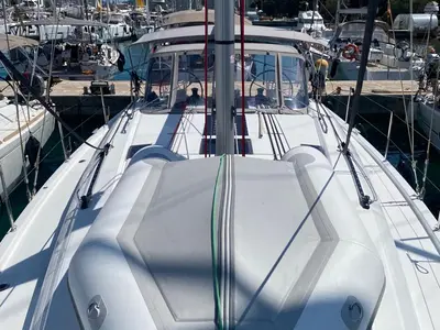 Deck of Kiki, a Beneteau Oceanis 40.1 sailboat at Općina Rogoznica, Croatia
