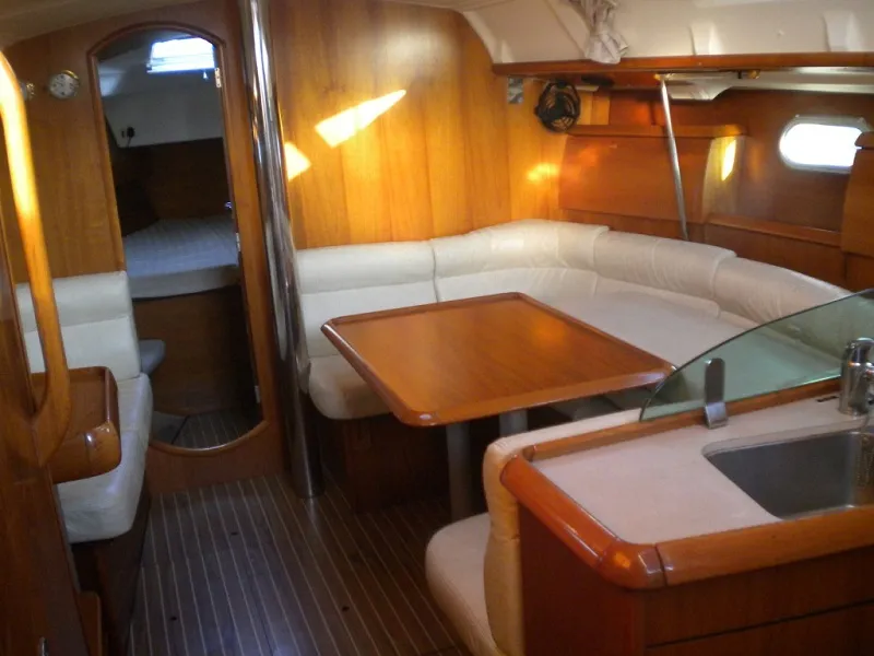 Salon of Panic, a Jeanneau Sun Odyssey 40 sailboat at Athens, Marina Delta Kallithea, Greece