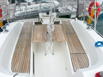 Salon of Big Kahuna, a Bavaria Cruiser 32 sailboat at Mai Khao, Thailand