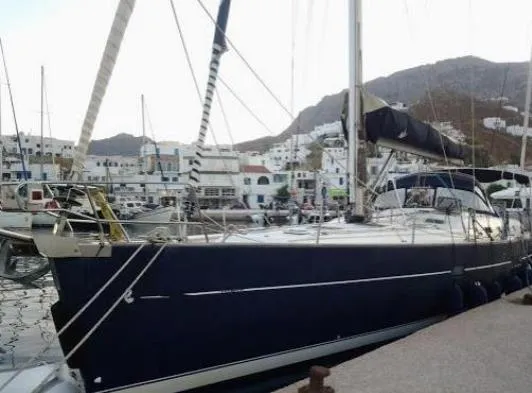 Exterior view of Blue Magic, a Beneteau Oceanis 523 sailboat at Απολλωνία, Greece
