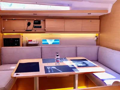 Salon of Nikolas-Aegeas, a Dufour 430 sailboat at Kos, Greece