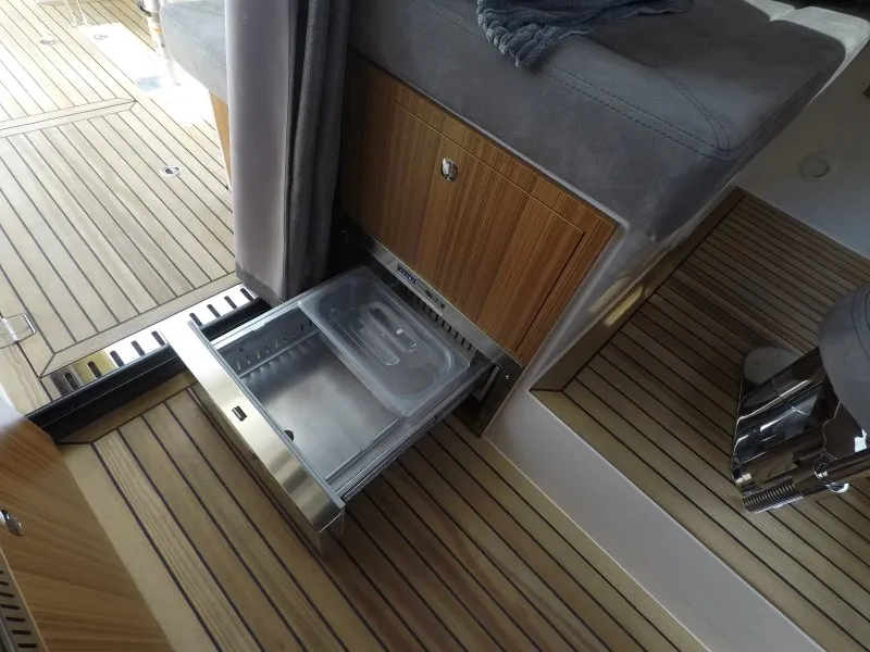 Galley of Malinkonija, a Marex 330 Scandinavia motor yacht at Grad Šibenik, Croatia