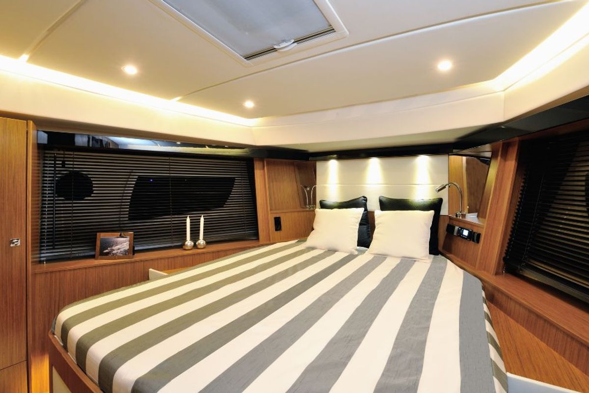 Cabin on Zanngi, a Bavaria Virtess 420 Fly motor yacht at Podstrana - Miljevac, Croatia
