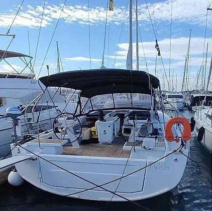 Exterior view of My Way, a Beneteau Oceanis 51.1 sailboat at Athens, Greece