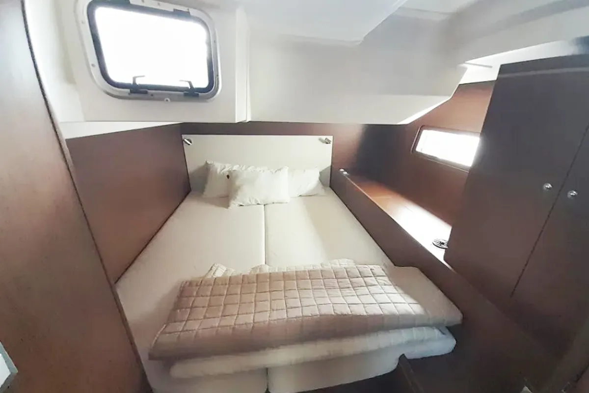 Cabin on My Way, a Beneteau Oceanis 51.1 sailboat at Athens, Greece