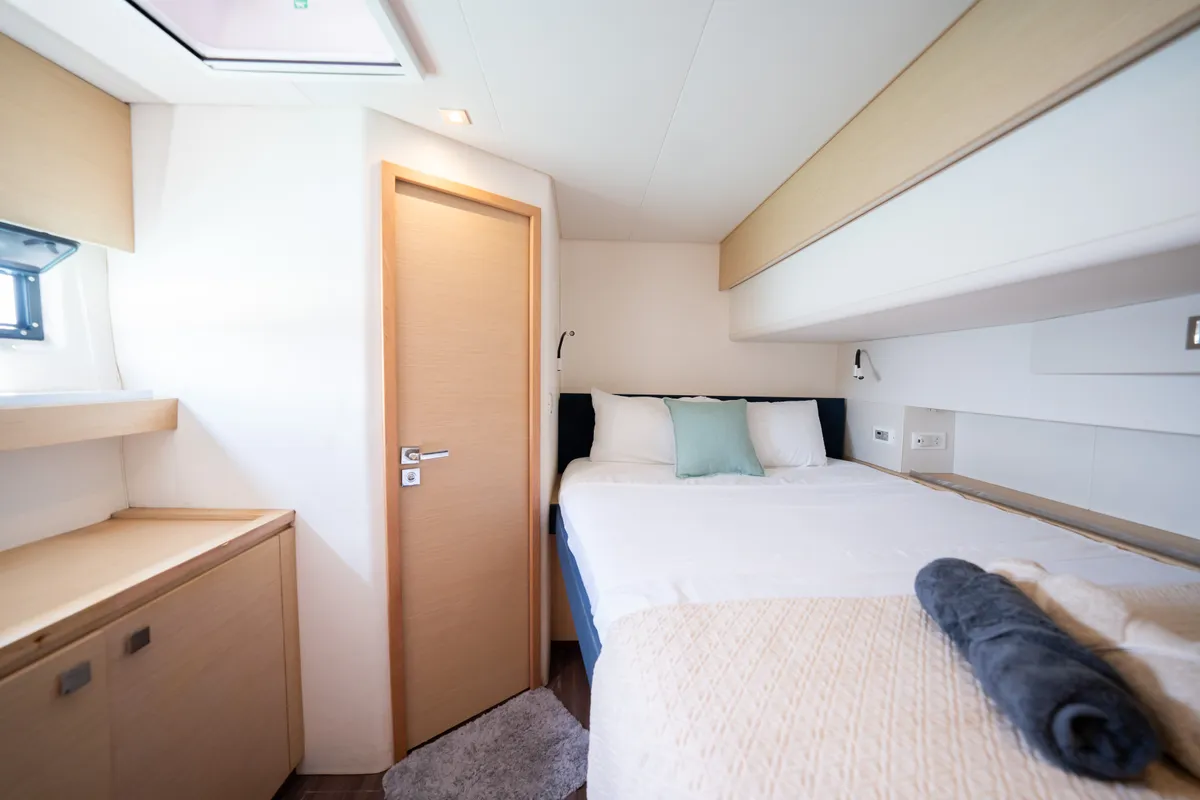 Cabin on Maya Ulu, a Fountaine Pajot Ipanema 58 catamaran at San Blas, Panama