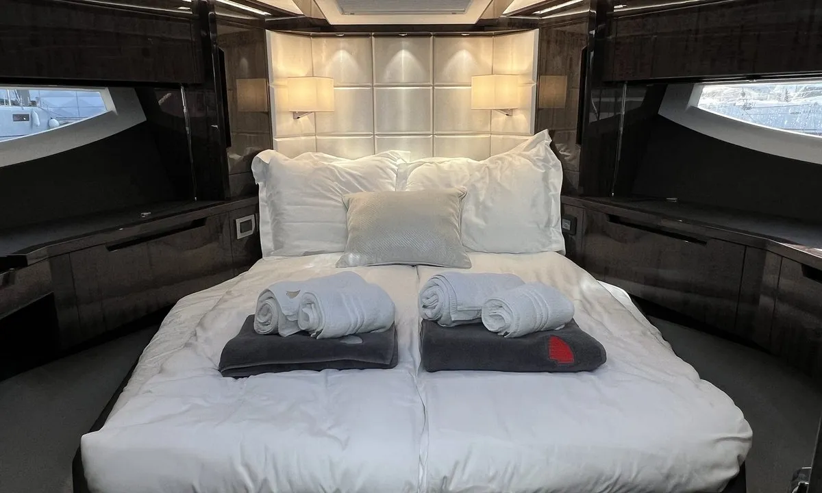 Cabin on Champ Atlantis, a Galeon 500 Fly motor yacht at Grad Kaštela, Croatia
