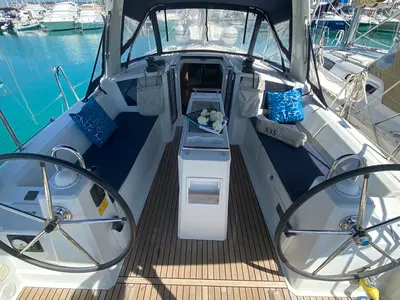 Cockpit of Nodus, a Beneteau Oceanis 35.1 sailboat at Rosignano Solvay, Italy