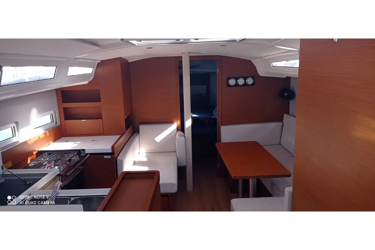 Salon of Verdejo, a Jeanneau Sun Odyssey 410 sailboat at es Jonquet, Spain
