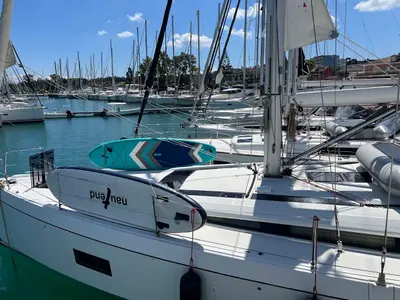 Deck of Shine, a Beneteau Oceanis 51.1 sailboat at Kontokali, Greece