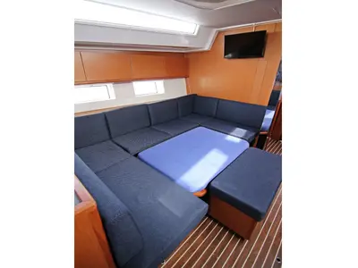 Salon of Twiggy, a Bavaria C45 sailboat at Sukošan, Croatia