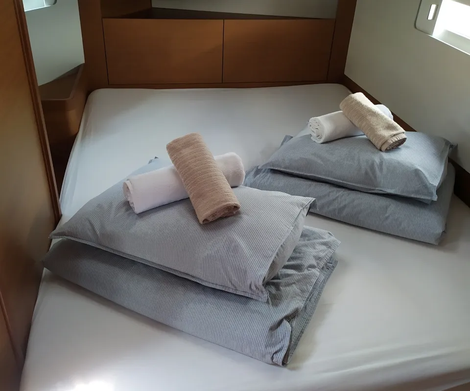 Cabin on night elli, a Jeanneau Sun Odyssey 410 sailboat at Trogir, Croatia