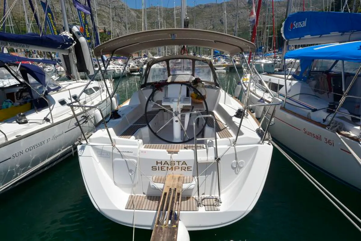 Cockpit of Hasta Siempre, a Jeanneau Sun Odyssey 33i sailboat at Dubrovnik, Croatia