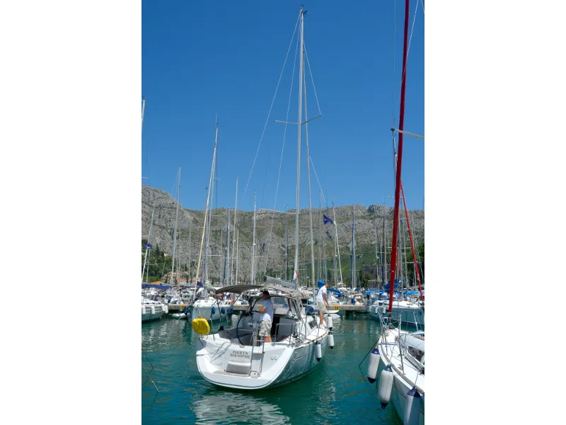 Exterior view of Hasta Siempre, a Jeanneau Sun Odyssey 33i sailboat at Dubrovnik, Croatia