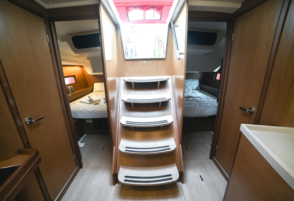 Salon of Andiamo, a Beneteau Oceanis 46.1 sailboat at Athens, Greece