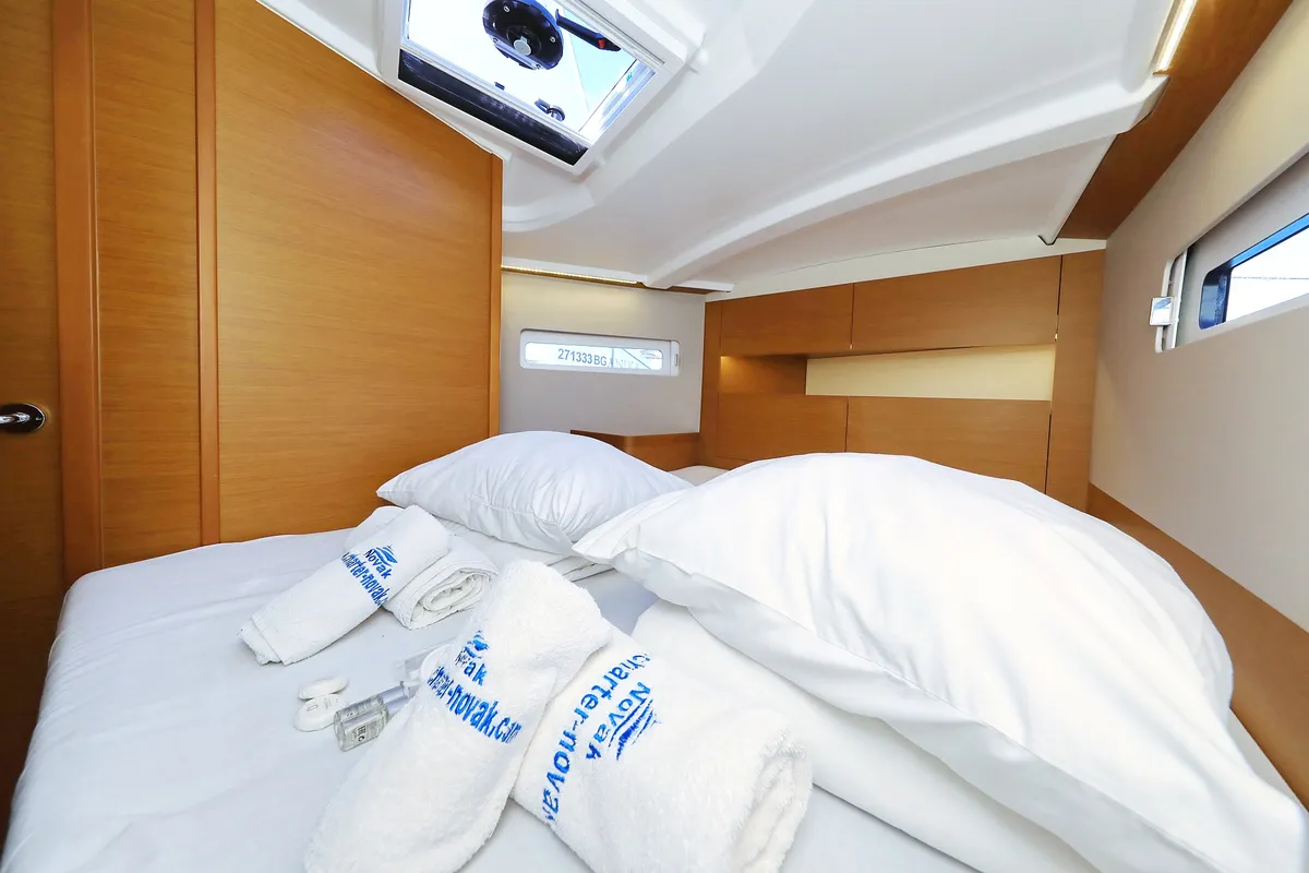 Cabin on Diona, a Jeanneau Sun Odyssey 410 sailboat at Grad Biograd na Moru, Croatia