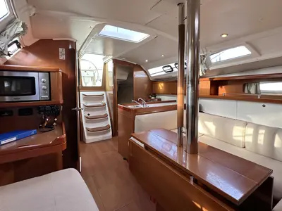 Cabin on Summertime, a Beneteau Oceanis 37 sailboat at Heiligenhafen, Germany