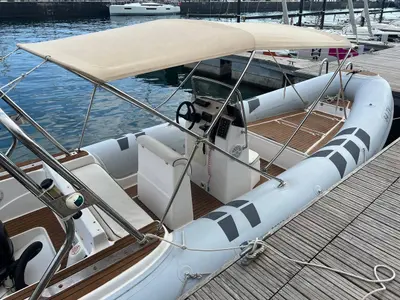 Stingray Predator 640, a 3D Tender LUX 500 motorboat at Tivat, Montenegro