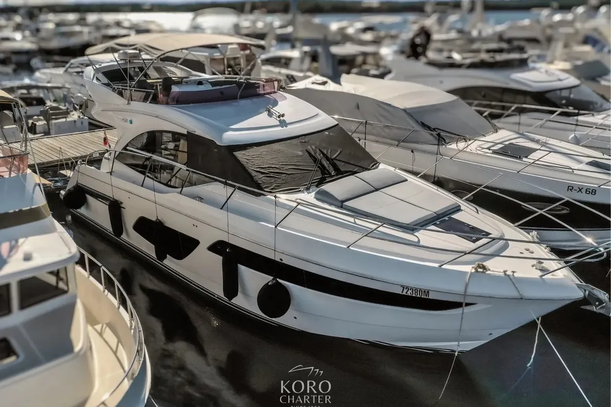 Mia, a Princess 50 Flybridge - 3 + 1 cab. motor yacht at Punat, Croatia