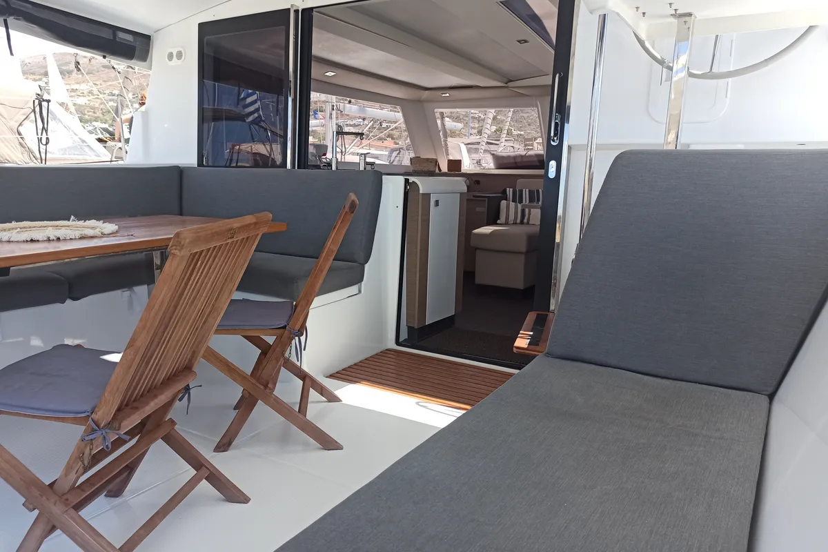 Deck of Almiriki, a Fountaine Pajot Isla 40 catamaran at Parikia, Greece