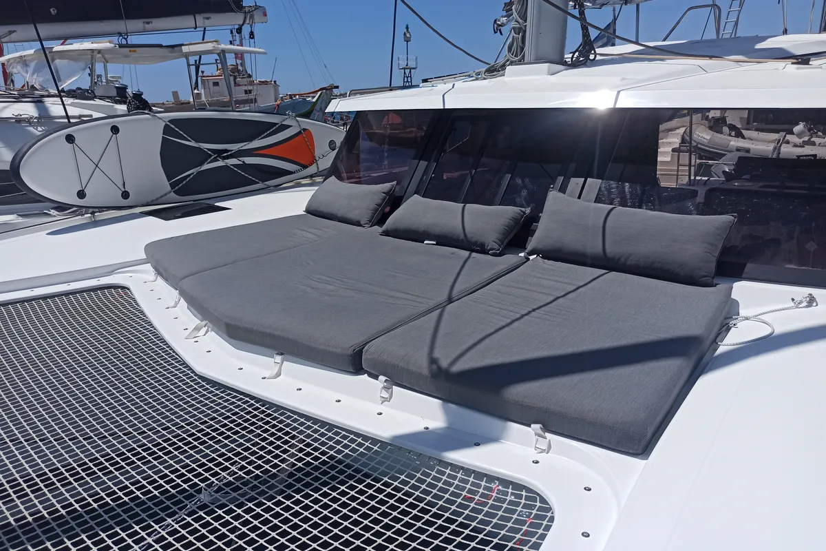 Deck of Almiriki, a Fountaine Pajot Isla 40 catamaran at Parikia, Greece