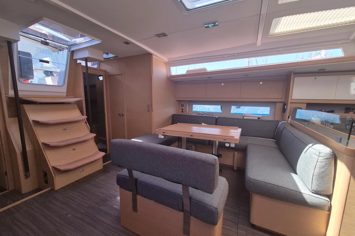 Salon of Dufour 530, a sailboat at Rosignano Solvay, Italy