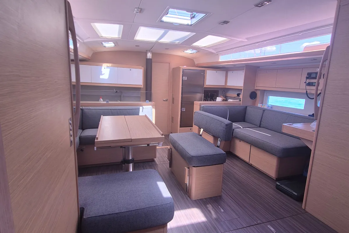 Salon of Dufour 530, a sailboat at Rosignano Solvay, Italy