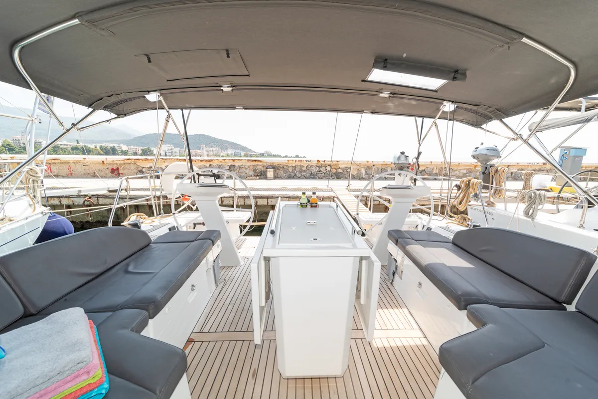 Cockpit of Joanna, a Beneteau Oceanis 46.1 sailboat at Volos, Greece