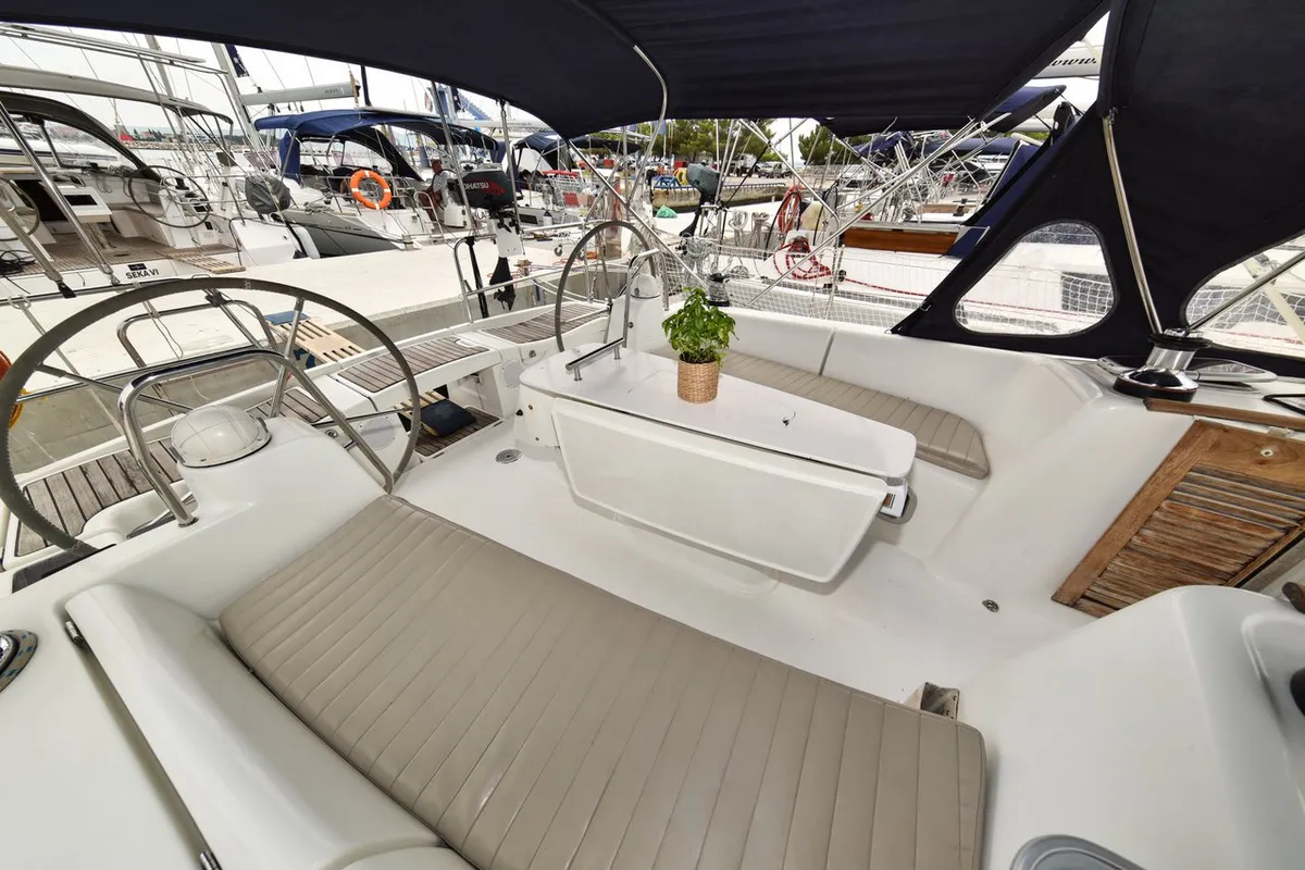 Playmaker, a Beneteau Oceanis 43 sailboat at Općina Sukošan, Croatia