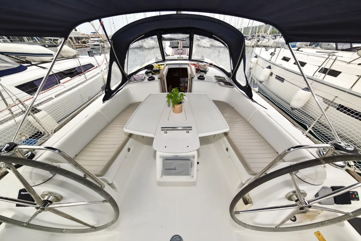 Playmaker, a Beneteau Oceanis 43 sailboat at Općina Sukošan, Croatia