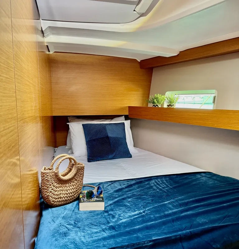 Cabin on Yada, a Jeanneau Sun Odyssey 490 sailboat at Marpissa, Greece