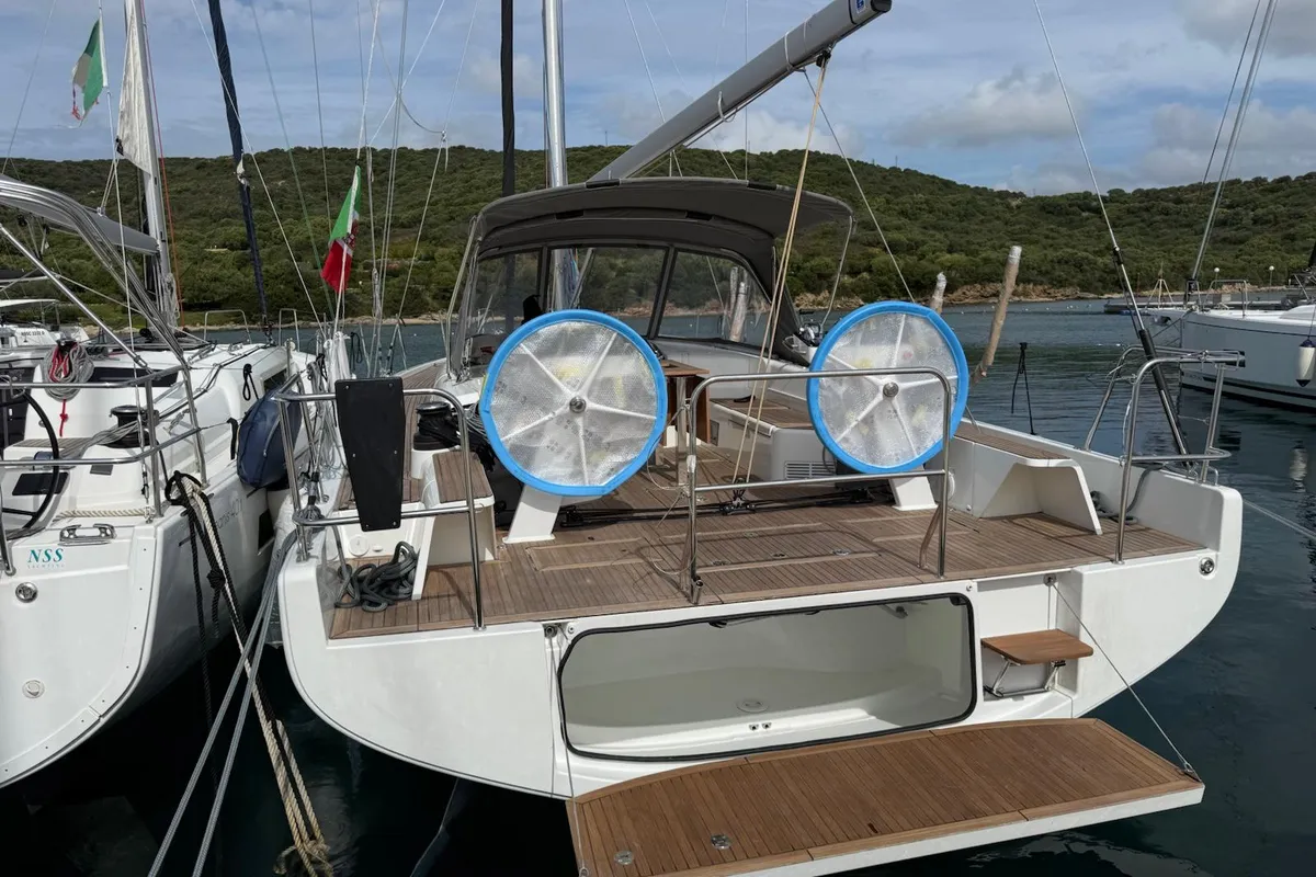 Smile Inside, a Beneteau First 44 sailboat at Tonnarella, Italy