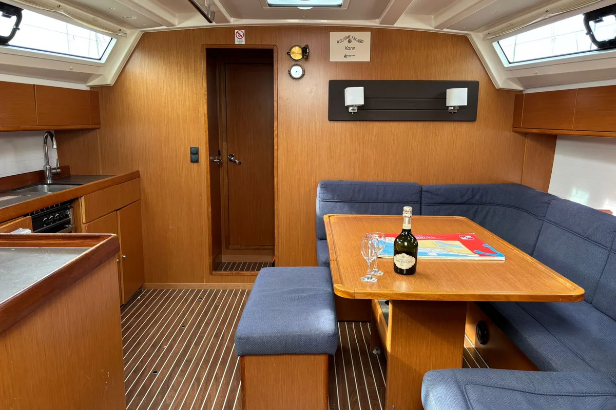 Salon of Kore, a Bavaria Cruiser 46 sailboat at Općina Pakoštane, Croatia